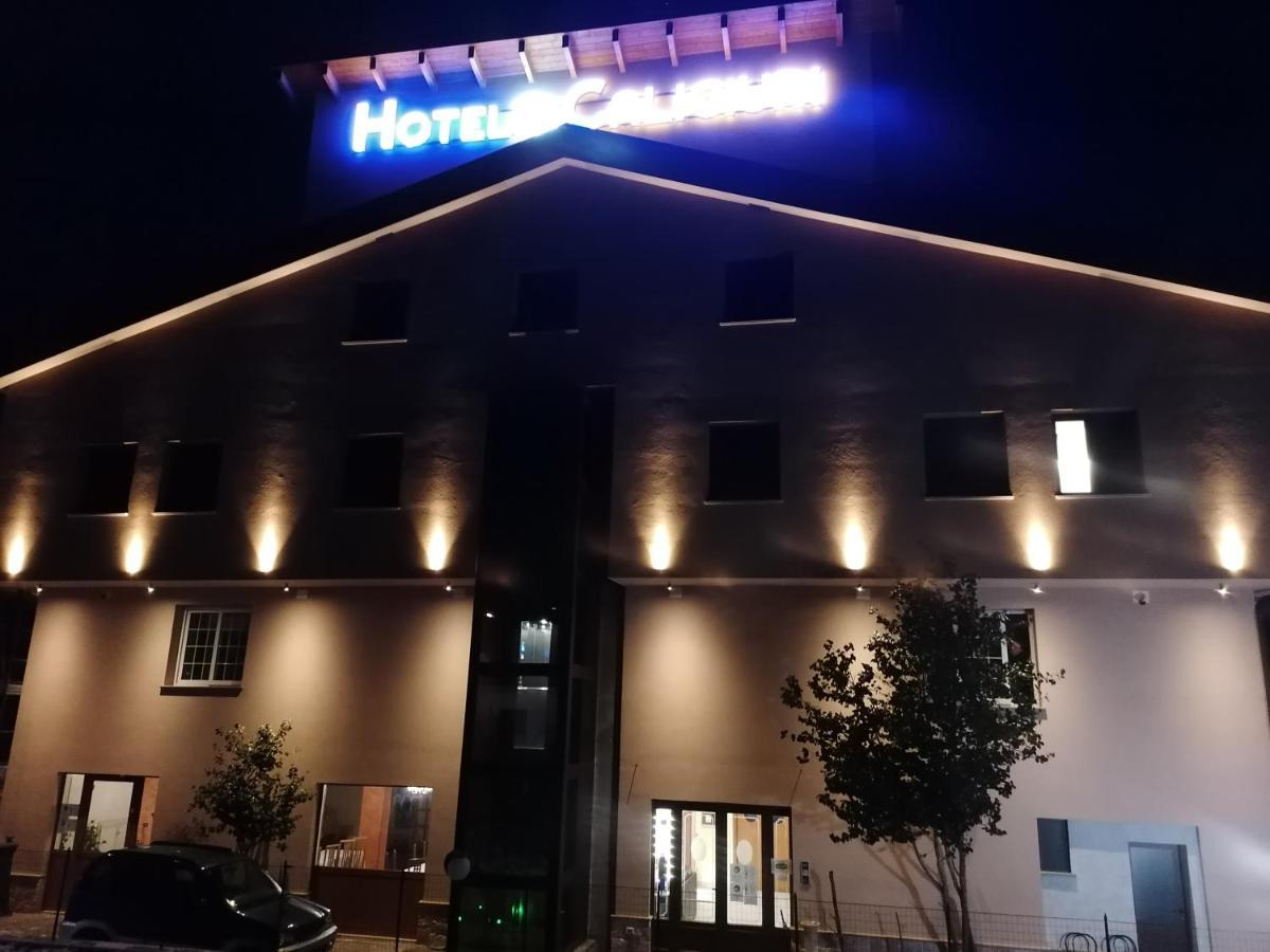 Hotel Ristorante Caligiuri Decollatura ภายนอก รูปภาพ